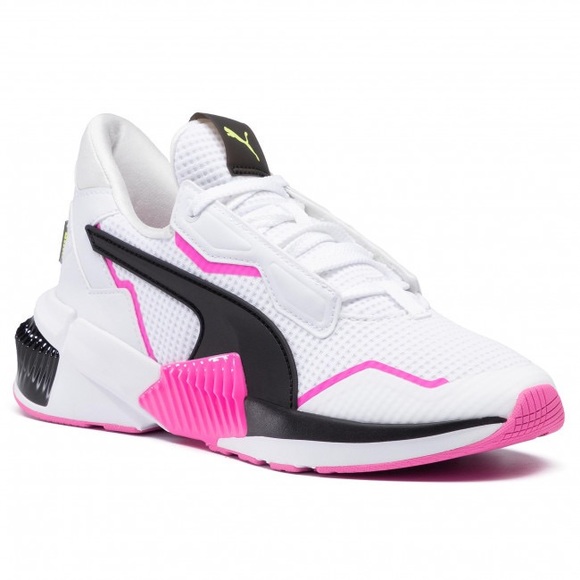 Puma Woman’s Runners - Picture 3 of 9